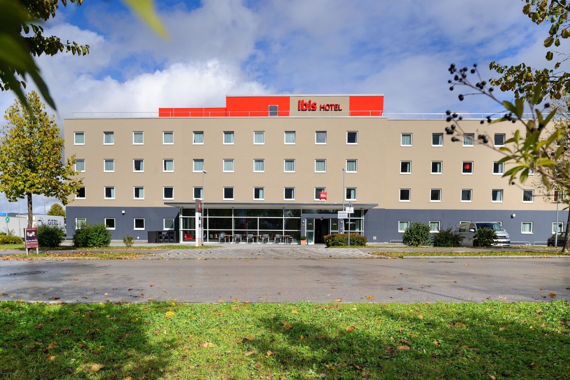 Ibis Hotel Munchen Messe Feldkirchen in Kärnten Exteriér fotografie